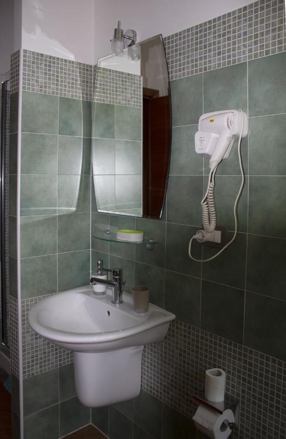 Affittacamere Certe Notti Sala Consilina Ngoại thất bức ảnh