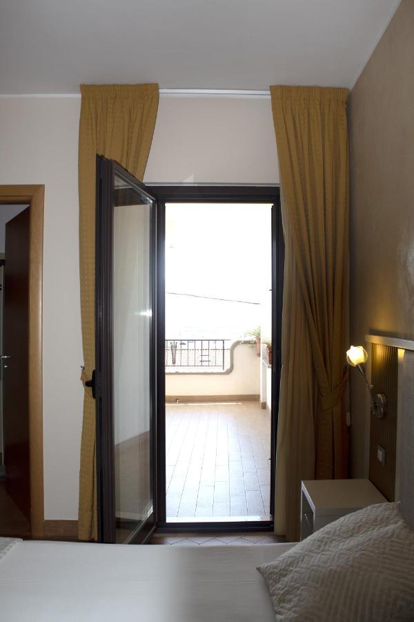 Affittacamere Certe Notti Sala Consilina Ngoại thất bức ảnh